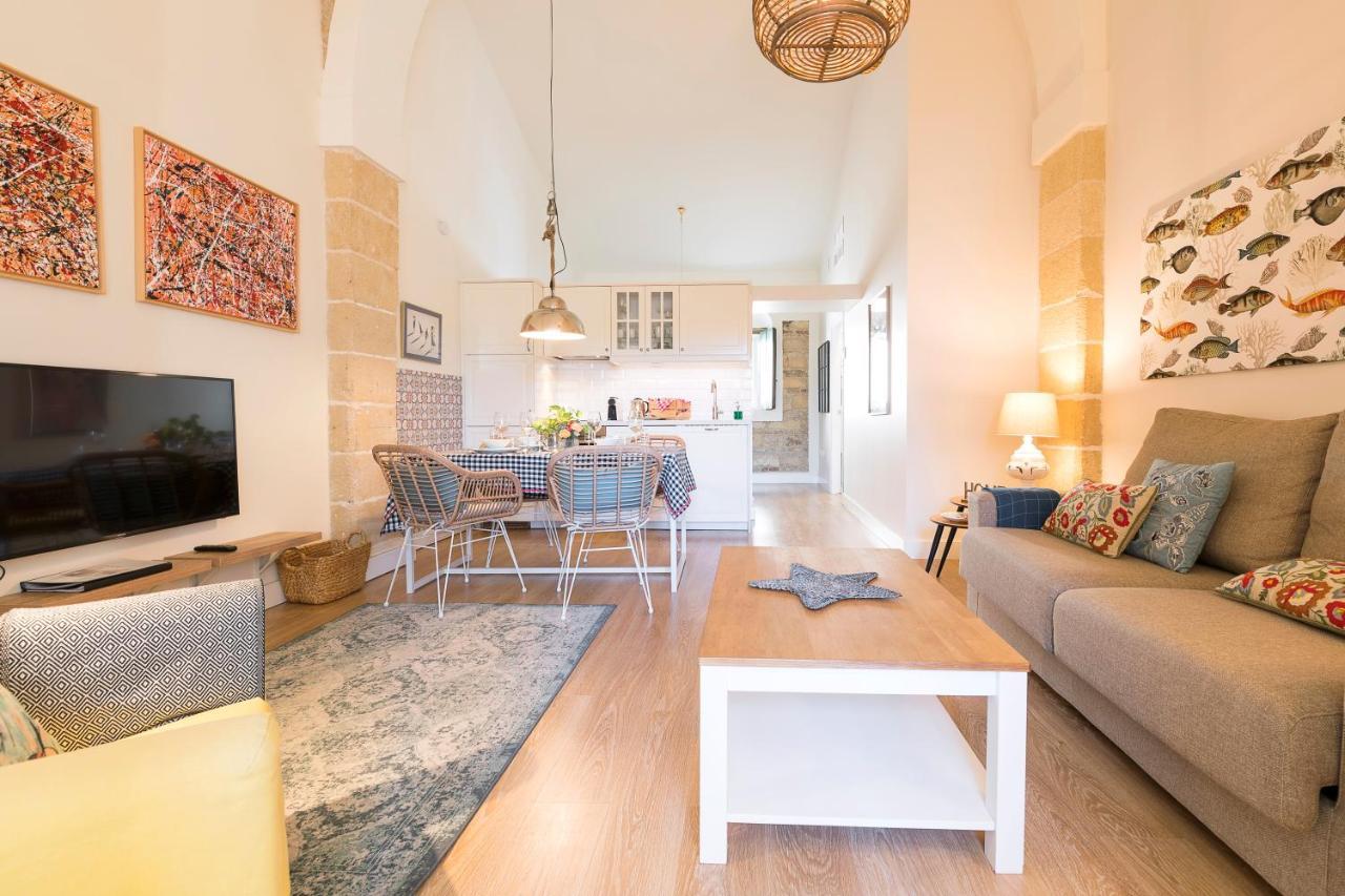 Ferienwohnung Cream Loft. Siente Jerez. Parking+Wifi+Netflix Jerez de la Frontera Exterior foto